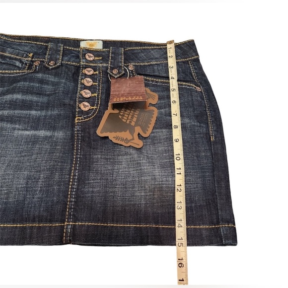 Antik Denim Dark Wash Mini-skirt, button fly, sz 31 - Picture 5 of 12